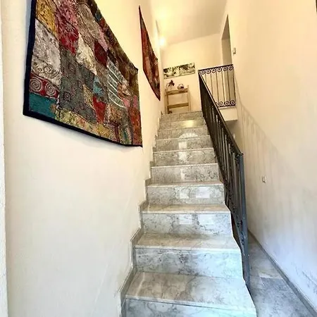 Tra I Tesori Di Παλέρμο